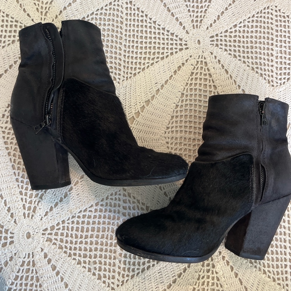 Rag and Bone Women's Black Suede & Haircalf Ankle Boots size 7